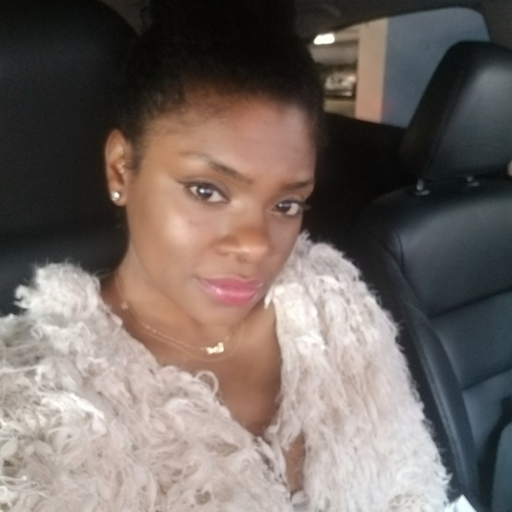 Meet your Posher, Keshia